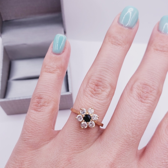 9k Solid Yellow Gold Genuine Dark Blue Sapphire & Diamond Flower Ring - Picture 6 of 9